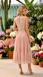 Robe Fluide Romantique Aérienne Raffinée