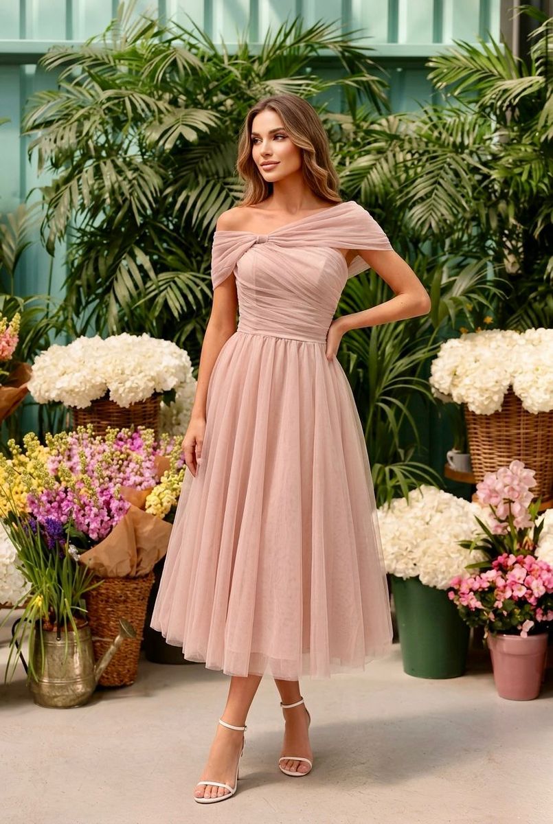 Robe Courte En Tulle Avec Épaules Drapées #2 - Nude