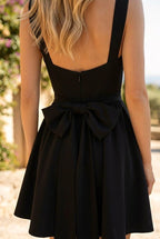 Robe Patineuse Élégante Nœud Dos - Noir