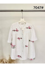 Chemisier Fluide Écru à Broderies Florales (Bleues ou Roses) - Rose
