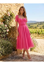 Robe élégante midi en dentelle fluide - Fuchsia